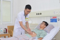 Cảnh báo thủng tạng rỗng do viêm loét dạ dày đang trẻ hóa
