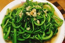 Loại rau bán đầy ở chợ Việt được CDC Mỹ đánh giá "tốt nhất thế giới"