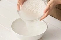 Loại nước thường đổ đi được xem là "khắc tinh" của mụn, thâm nám