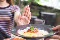 Nhịn ăn sáng có giúp giảm cân?
