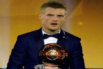 Ảnh chế bóng đá: Jamie Vardy nhận quả bóng vàng thế giới