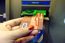 Chủ thẻ ATM Sacombank "bỗng dưng mất tiền"