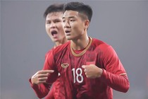 Có tên trong ĐT Việt Nam dự King's Cup 2019, Đức Chinh bị CĐM ném đá