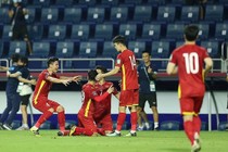 "Nghệ sĩ" đội tuyển Việt Nam nhấn chìm "võ sĩ" Indonesia 4-0