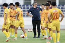 HLV U22 Việt Nam “quay lưng” với báo chí trước SEA Games 32