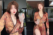 Uống nước cũng quyến rũ, cựu hot girl Elly Trần làm netizen xao xuyến