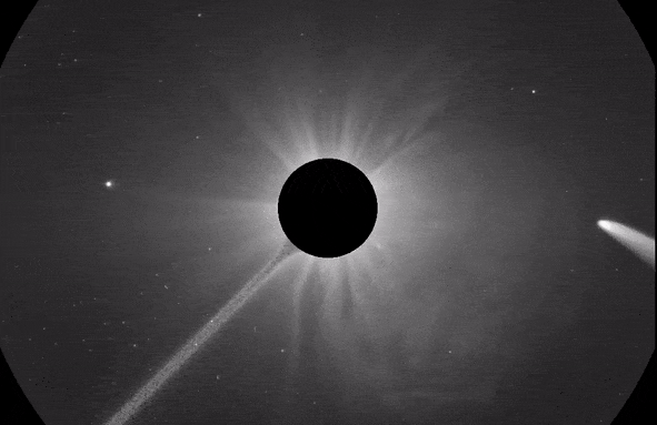 NASA phát hiện 7 sao chổi tối mới, hé lộ sự thật bất ngờ 