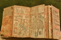 Văn tự viết tay Maya nghìn tuổi chứa nội dung huyền bí gì? 