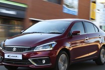 Giá xe Suzuki Ciaz niêm yết và lăn bánh tháng 7/2024