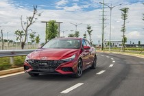 Giá Hyundai Elantra tháng 12/2024, rẻ nhất 579 triệu đồng