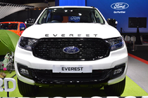 Cận cảnh Ford Everest Sport 2020 hơn 1 tỷ đồng vừa ra mắt