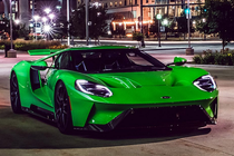 Siêu xe Ford GT cực ngầu với màu sơn Lamborghini Huracan