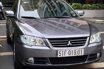 Cận cảnh Mitsubishi Lancer Fortis hàng hiếm tại Sài Gòn 