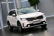 Kia Sorento thế hệ mới sắp ra mắt tại Việt Nam?