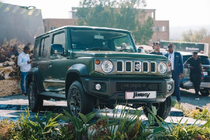 Chi tiết Suzuki Jimny 5 cửa nâng cấp xịn sò 