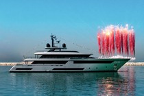 Ferretti và những 'biệt thự trên biển'