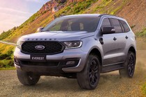 Cận cảnh Ford Everest Sport 2021 giá từ 1,1 tỷ 