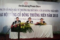 Một doanh nghiệp bất động sản muốn mua lại 3 lô trái phiếu trước hạn