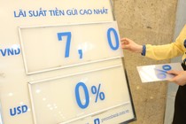 Lãi suất tiền gửi 12 tháng giảm về 7% cuối năm 2023?