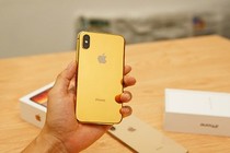 Trên tay iPhone XS mạ vàng hơn 50 triệu đồng tại Việt Nam