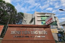 Công an vào cuộc vụ bác sĩ đòi 'quan hệ' mới cho thuốc ung thư