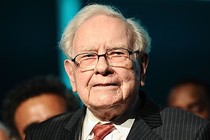 Berkshire Hathaway của nhà đầu tư huyền thoại Warren Buffett bỏ 5 tỷ USD mua cổ phiếu dầu khí