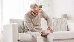 Vì sao đau nhức xương khớp tăng lên khi trời chuyển lạnh?