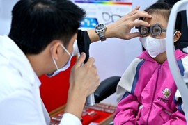 PK chuyên khoa mắt BS Bảo Minh tại Bến Tre chia sẻ điều cần biết khi cắt kính cận