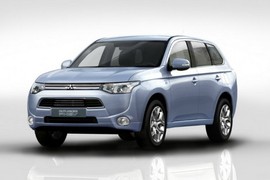 Outlander PHEV trở thành máy phát điện