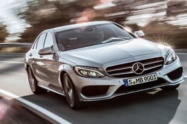 Dàn âm thanh của Mercedes Benz C-Class gây thất vọng