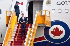 Những hình ảnh đầu tiên của Thủ tướng Canada Trudeau tại Việt Nam