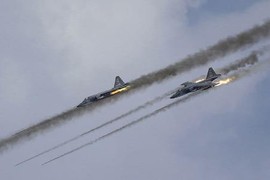 Vắng Nga, ai giúp Kazakhstan đại tu cường kích Su-25?