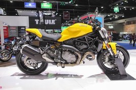 Ducati Monster 821 2018 khỏe khoắn, nam tính hơn