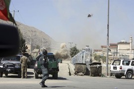 Taliban tấn công rocket nhằm vào phủ Tổng thống Afghanistan