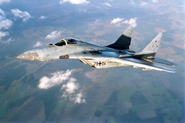 Tỷ phú đồng sáng lập Microsoft rao bán... tiêm kích MiG-29