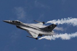 F-16 Pakistan rơi: Tại sao quốc gia thân Trung Quốc lại sở hữu máy bay Mỹ?