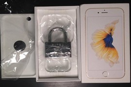 Ngất vì đặt mua Iphone 6s qua mạng, nhận được ổ khóa