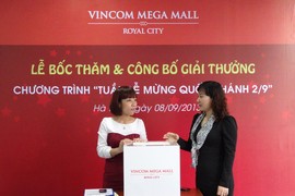 Royal City tổ chức bốc thăm trúng thưởng mừng 2/9