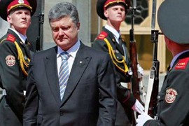 Thách thức chờ đợi tân Tổng thống Ukraine Poroshenko