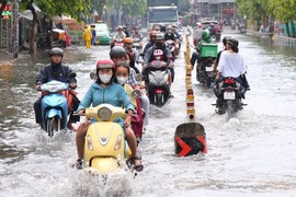 Ngày 9/9: Nhiều khu vực trên cả nước có mưa dông, lốc sét