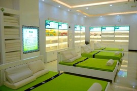 Showroom Đà Nẵng cấm cửa khách Việt bị xử phạt