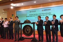 Cổ phiếu LienVietPostBank bắt đầu “thử lửa”