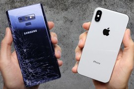 Galaxy Note 9 thử độ bền với iPhone X