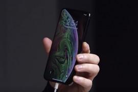 IPhone Xs và Xs Max bị tố phải "đánh thức" mới sạc pin