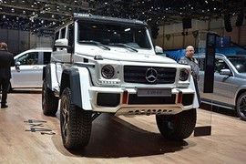 “Ảnh sống” siêu chiến binh Mercedes-Benz G500 4x4²