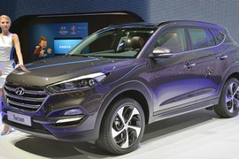 Soi đối thủ của Honda CR-V, Mazda CX-5, Hyundai Tucson 2016