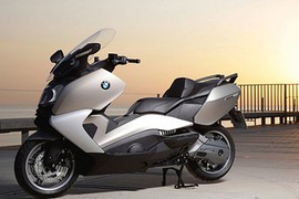 Loncin Trung Quốc bắt tay BMW Motorrad sản xuất scooter PKL