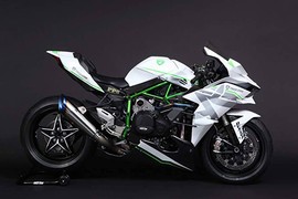 Kawasaki H2R 2016 phiên bản “Nữ hoàng băng giá“