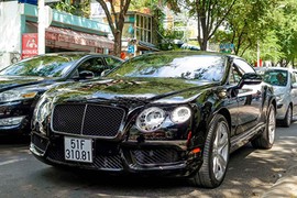 Siêu xe Bentley Continental GT 2015 "đầu tiên" trên phố Việt