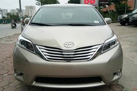 Toyota Sienna Limited 2016 giá 3,3 tỷ đồng tại Hà Nội